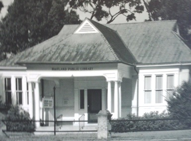 Black and white photo of old library building